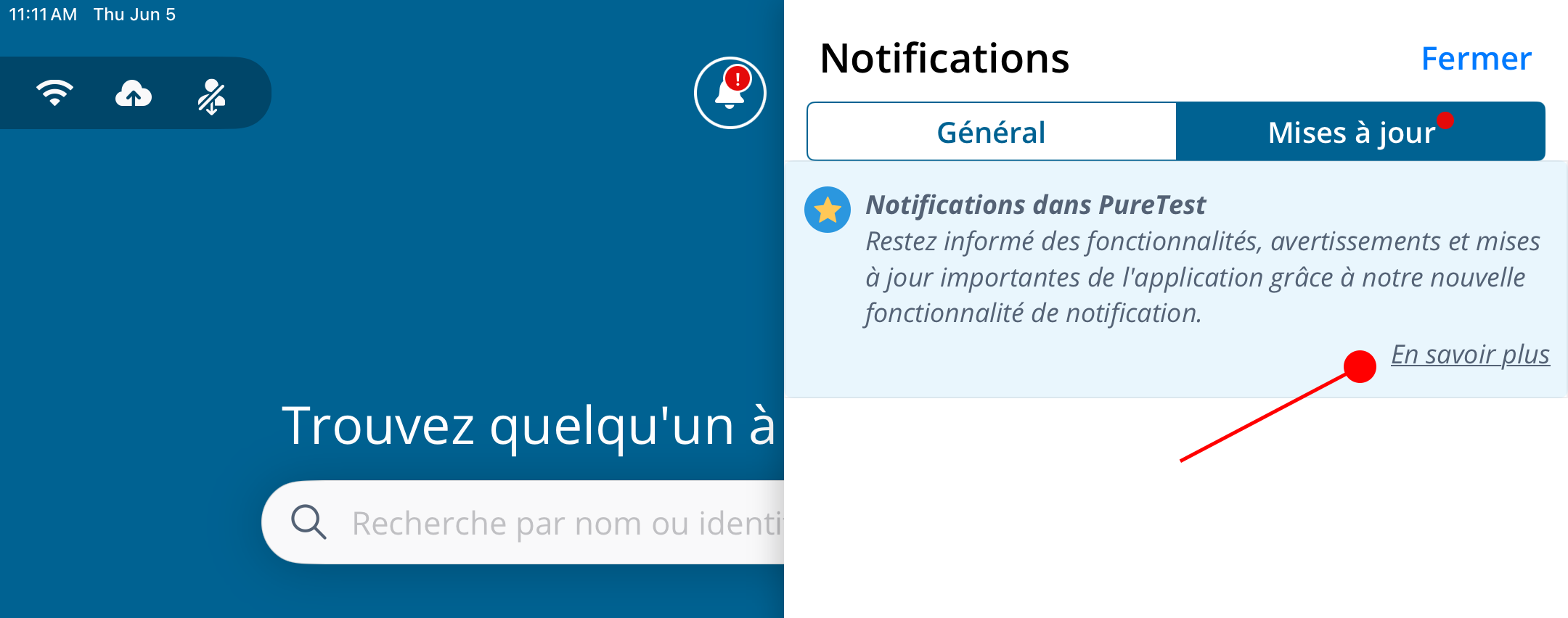 Capture d'écran du menu déroulant du panneau de notifications affichant des mises à jour de fonctionnalités non lues.
