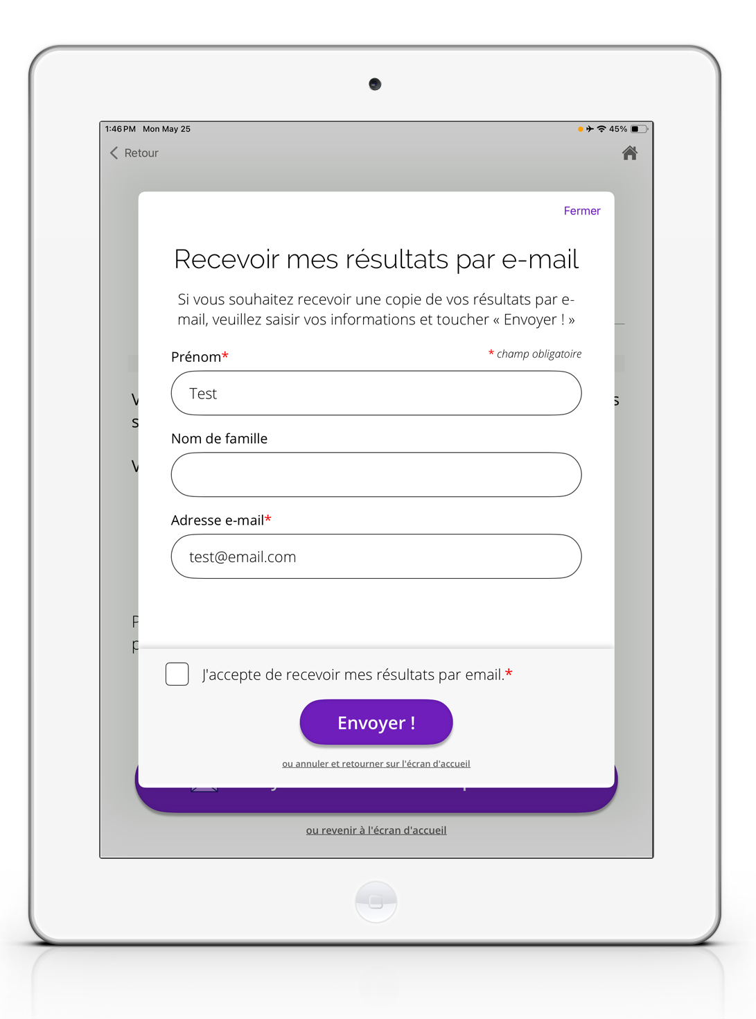 Une image d'un iPad affichant l'écran de saisie de l'adresse courriel après qu'un participant a accepté la demande de réservation.